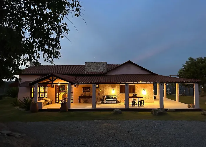 Casa Pedra da Lua, uma casa para contemplar o agreste.
